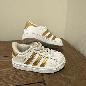 New Adidas Originals Superstar Toddler Size 4K Gold Stripes Shoes Baby Sneaker